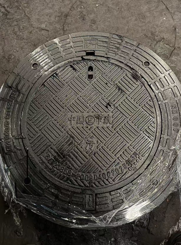 宜昌球墨铸铁防沉降井盖展示